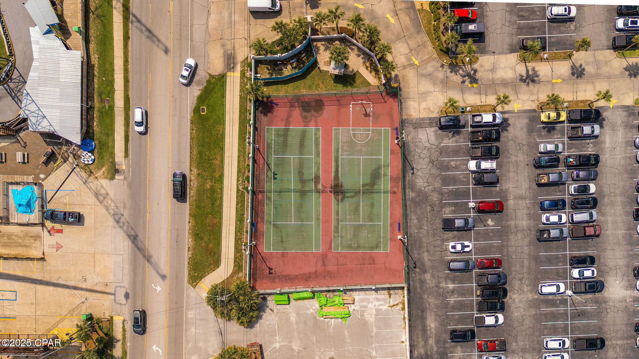 Image 39 For 8743 Thomas Drive 422