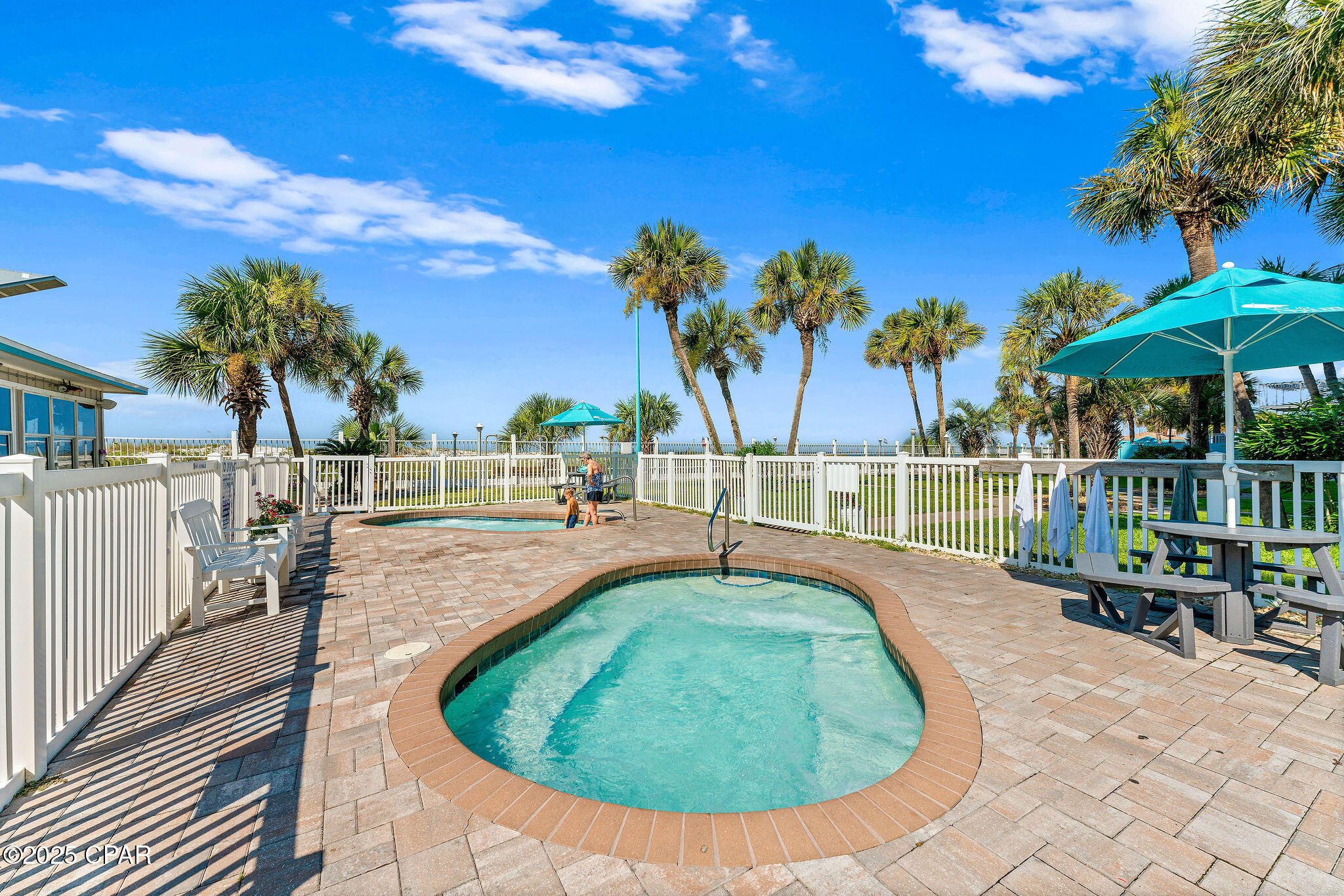 Image 56 For 8743 Thomas Drive 422