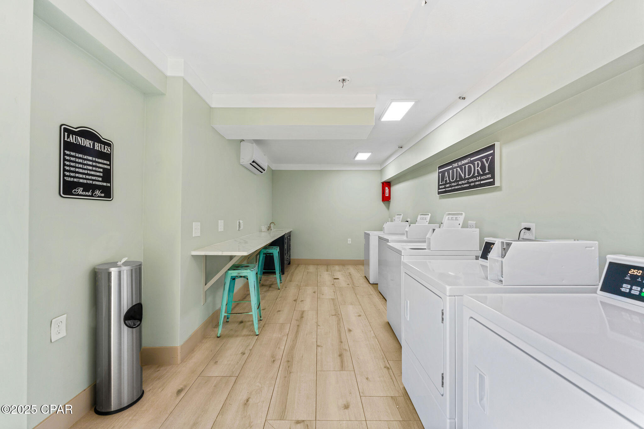 Image 63 For 8743 Thomas Drive 422