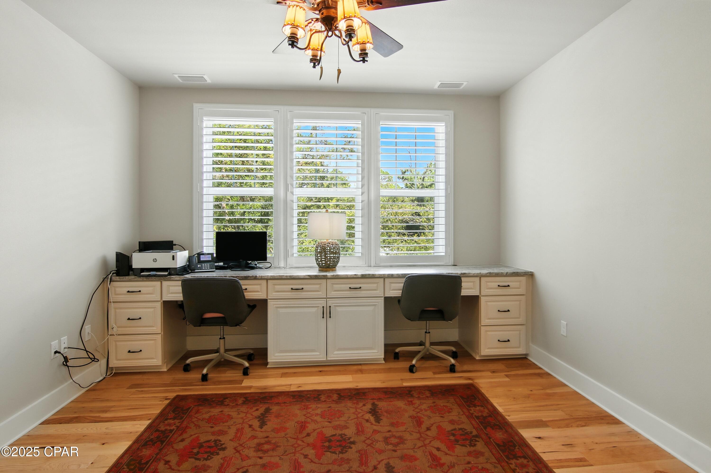 Listing photo id 33 for 400 Pitts Bayshore Drive