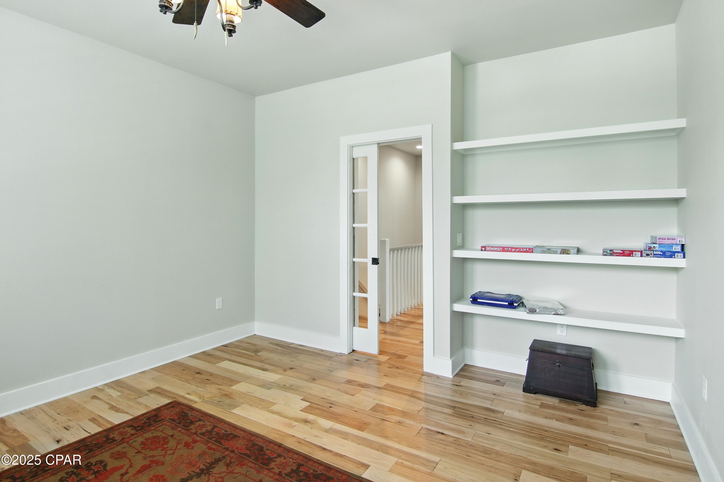 Listing photo id 34 for 400 Pitts Bayshore Drive