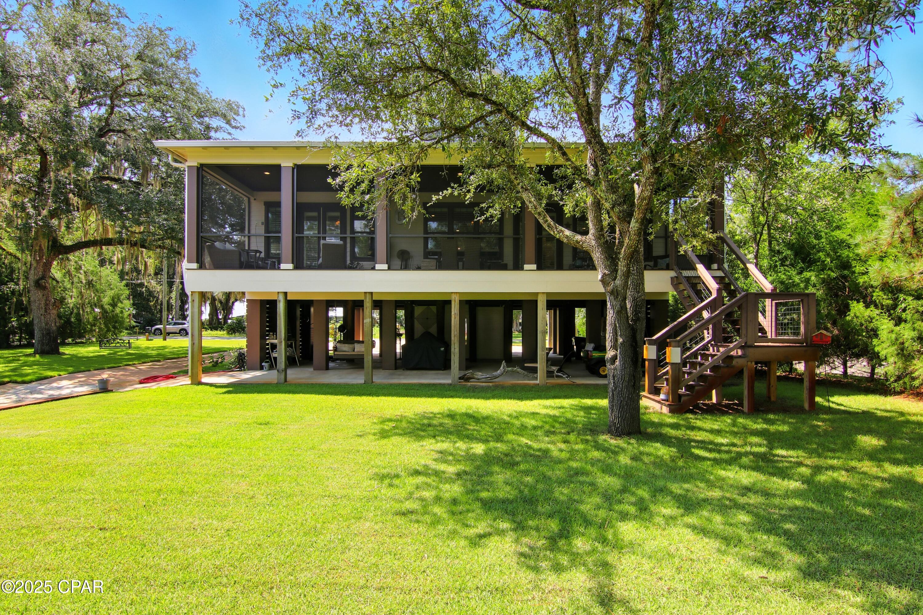 Listing photo id 38 for 400 Pitts Bayshore Drive