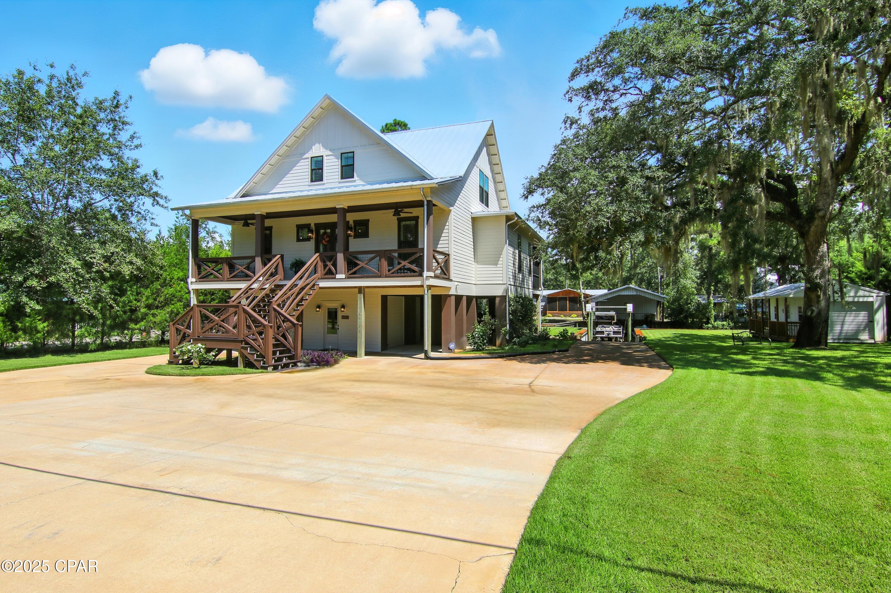 Image 4 For 400 Pitts Bayshore Drive