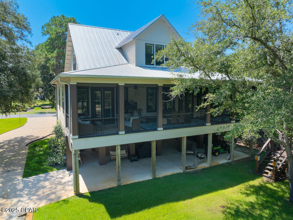 Listing photo id 53 for 400 Pitts Bayshore Drive