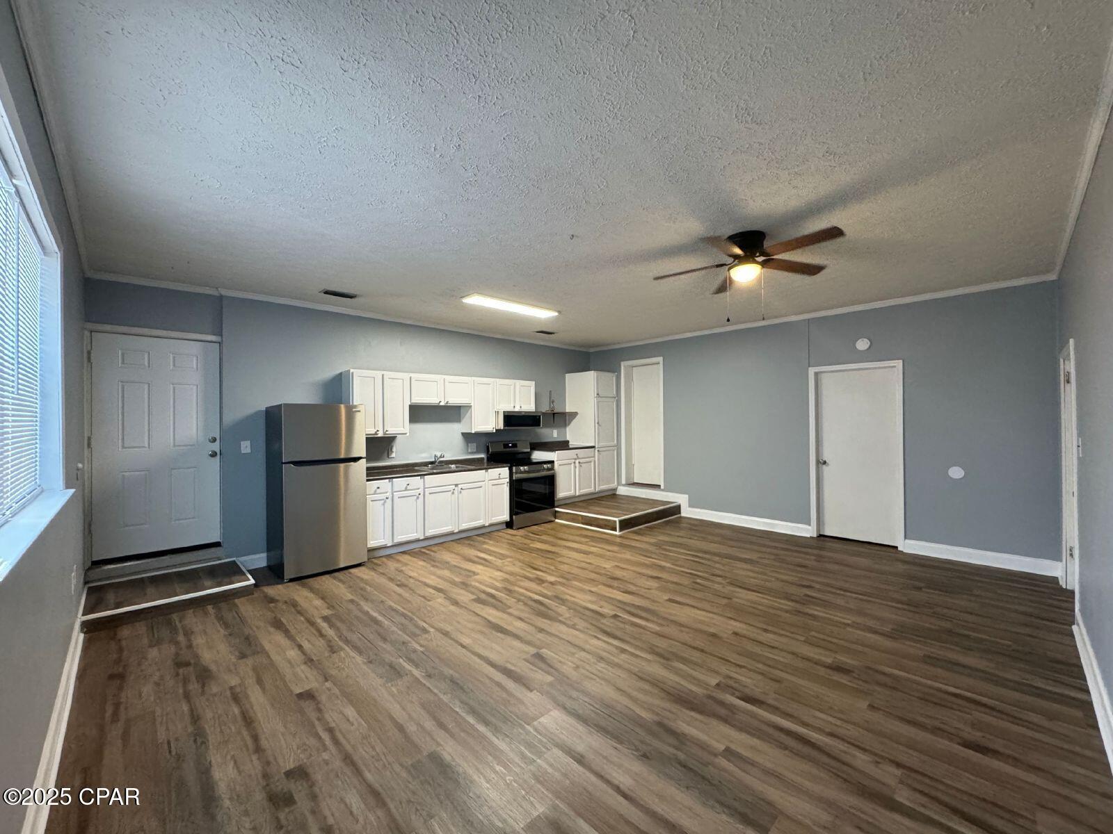 Image 2 For 5117 Douglas Street B