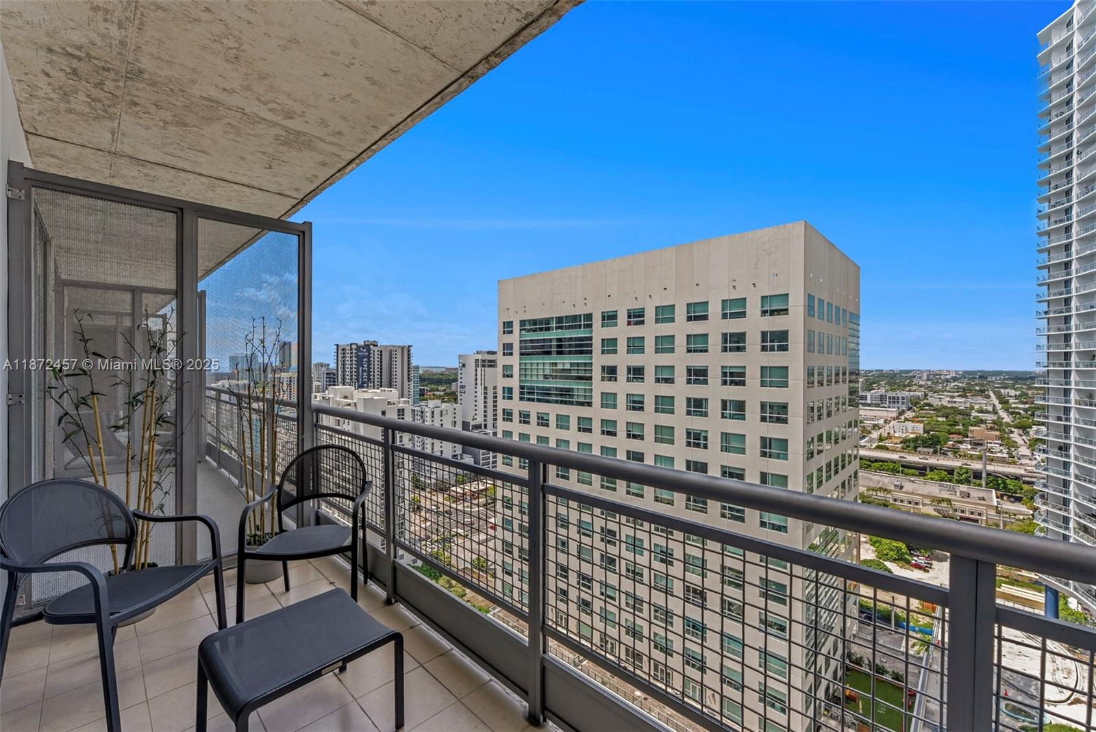 690 SW 1st Ct #2710, Miami FL 33130