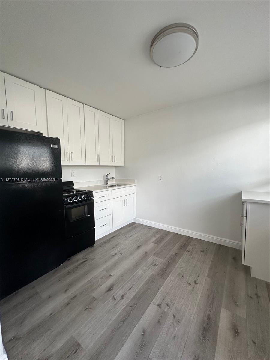 Homes for sale in Hallandale Beach, FL | 116 Se 9th Ct, Hallandale Beach, FL 33009 | MLS# A11872708