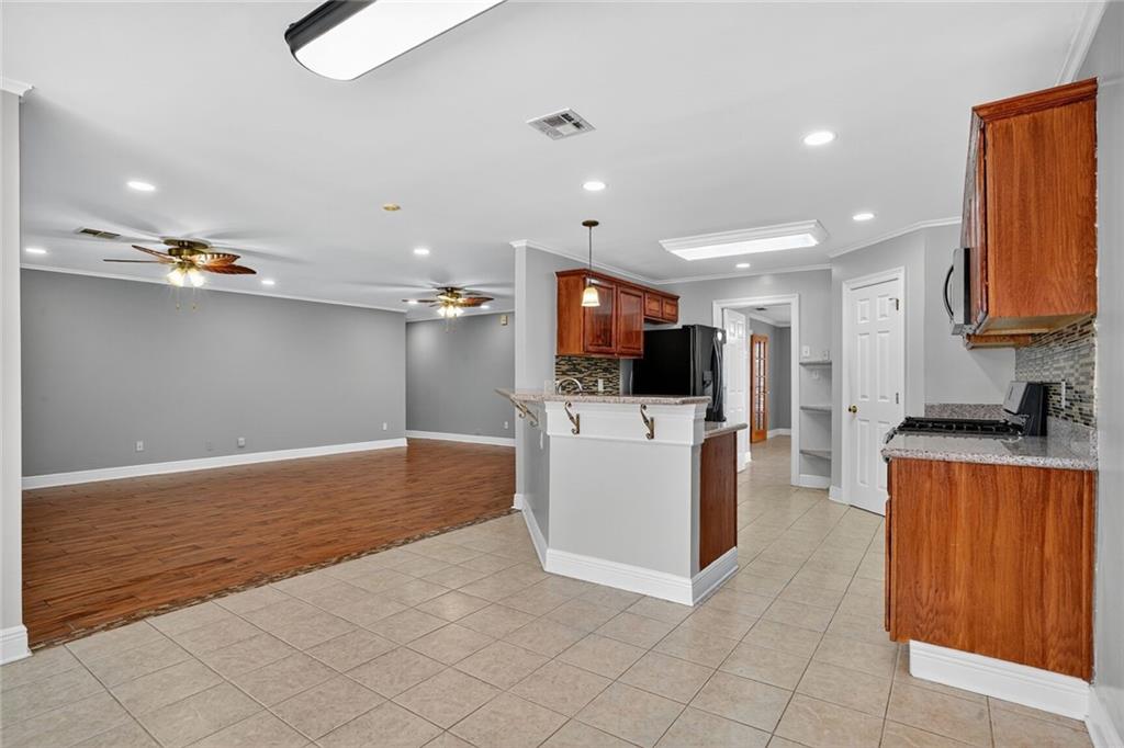 Homes for sale in New Orleans, LA | 5025 St Bernard Ave, New Orleans, LA 70122 | MLS# 2519701