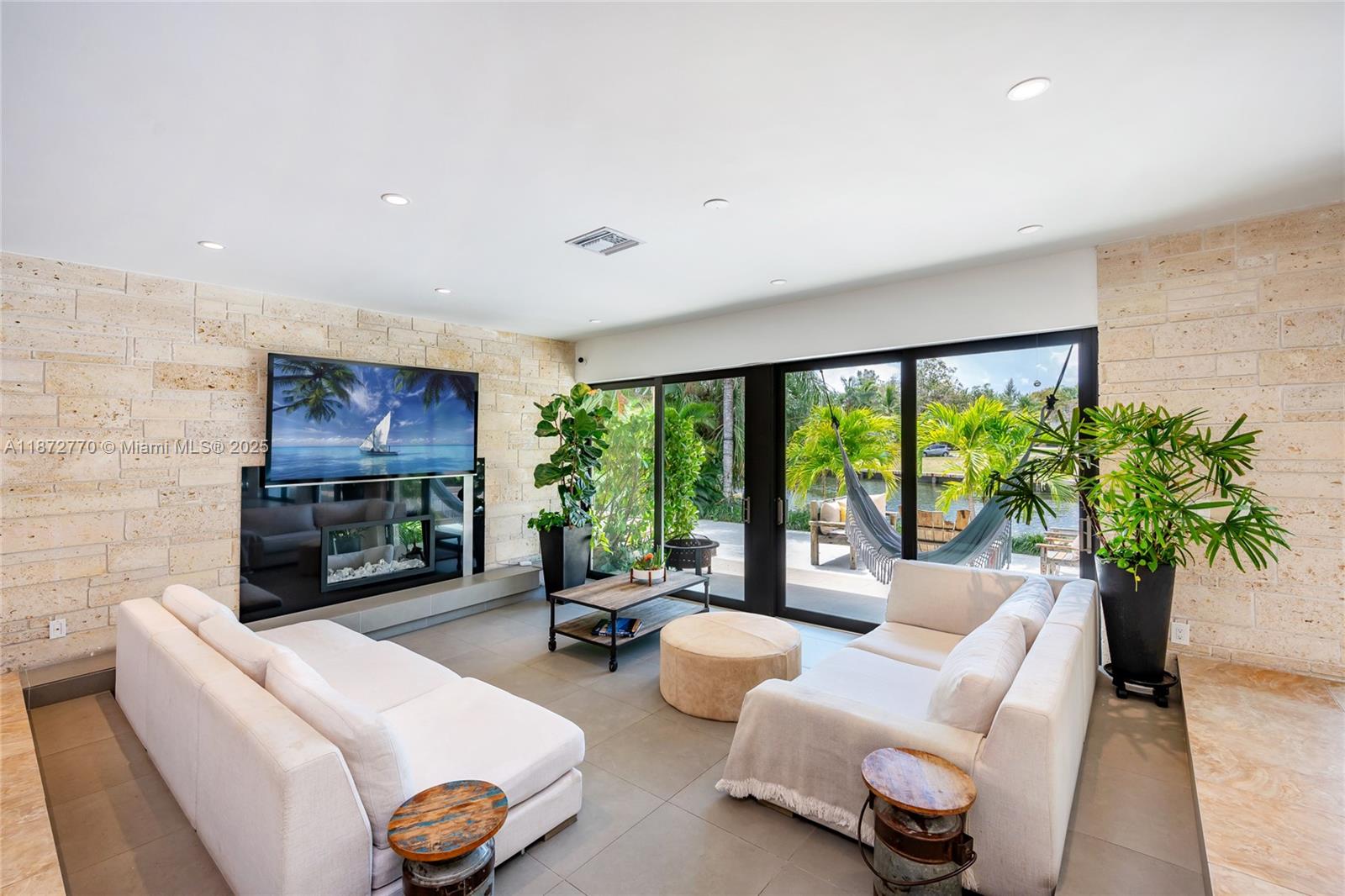 1240 Campamento Ave, Coral Gables FL 33156