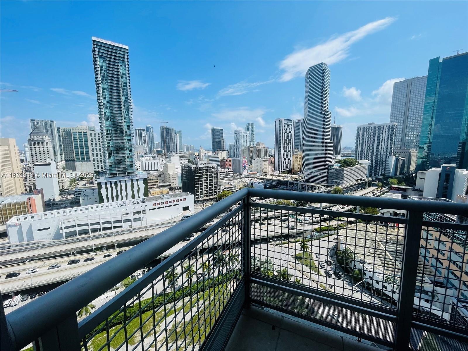350 S Miami Ave #2311, Miami FL 33130