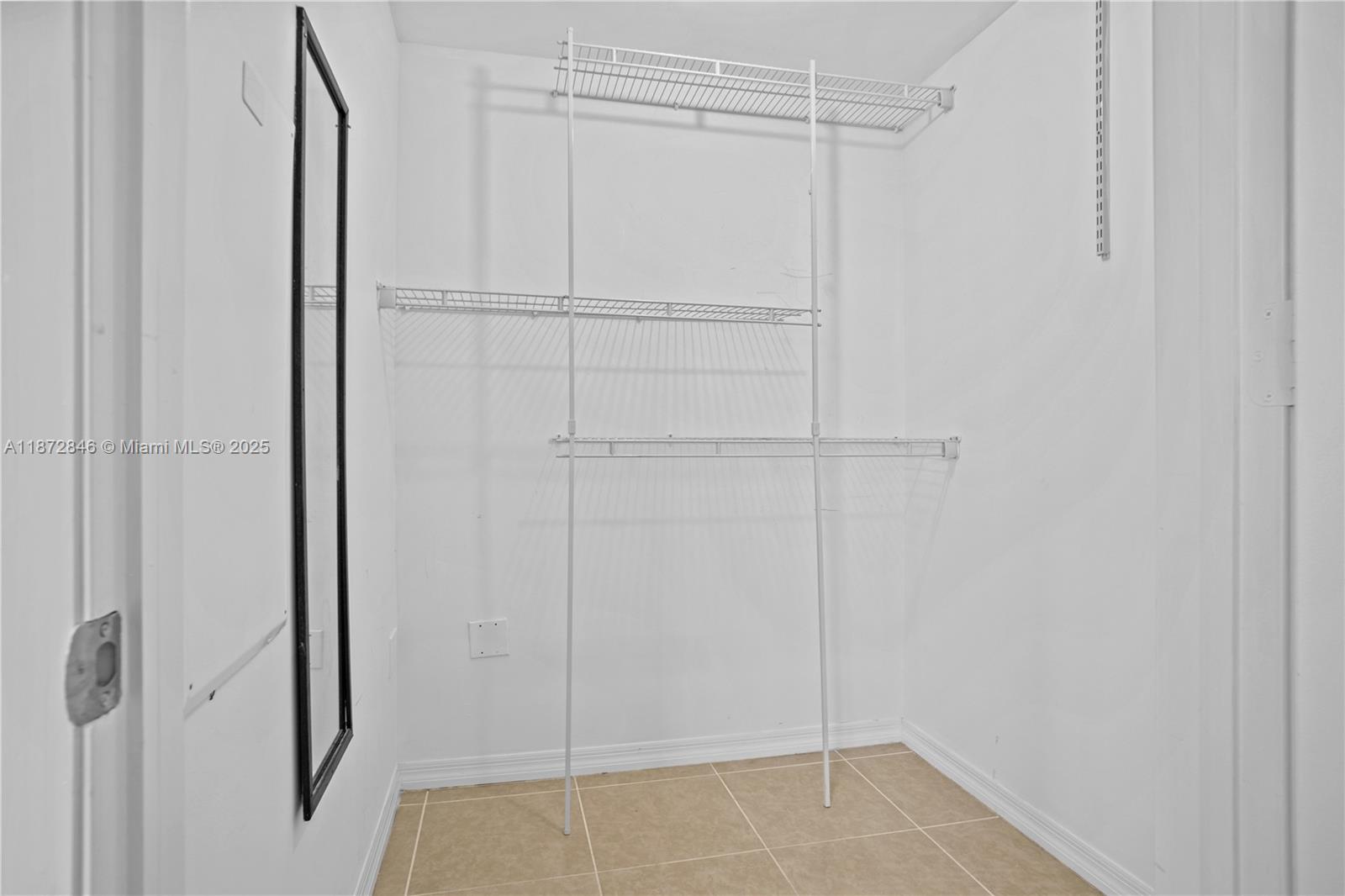 350 S Miami Ave #2311, Miami FL 33130
