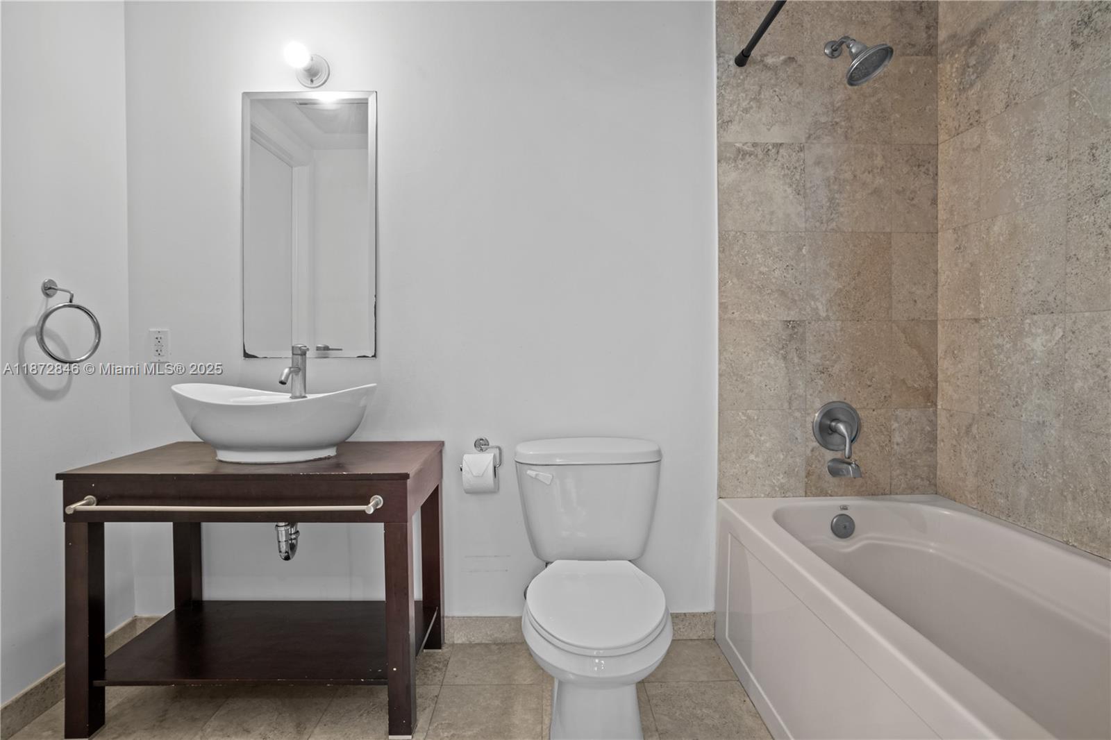 350 S Miami Ave #2311, Miami FL 33130