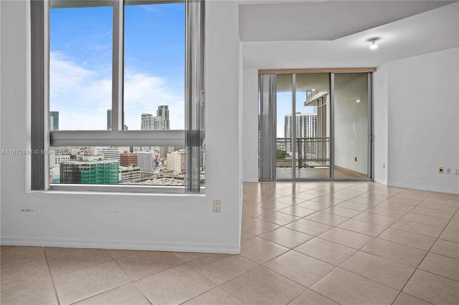 350 S Miami Ave #2311, Miami FL 33130