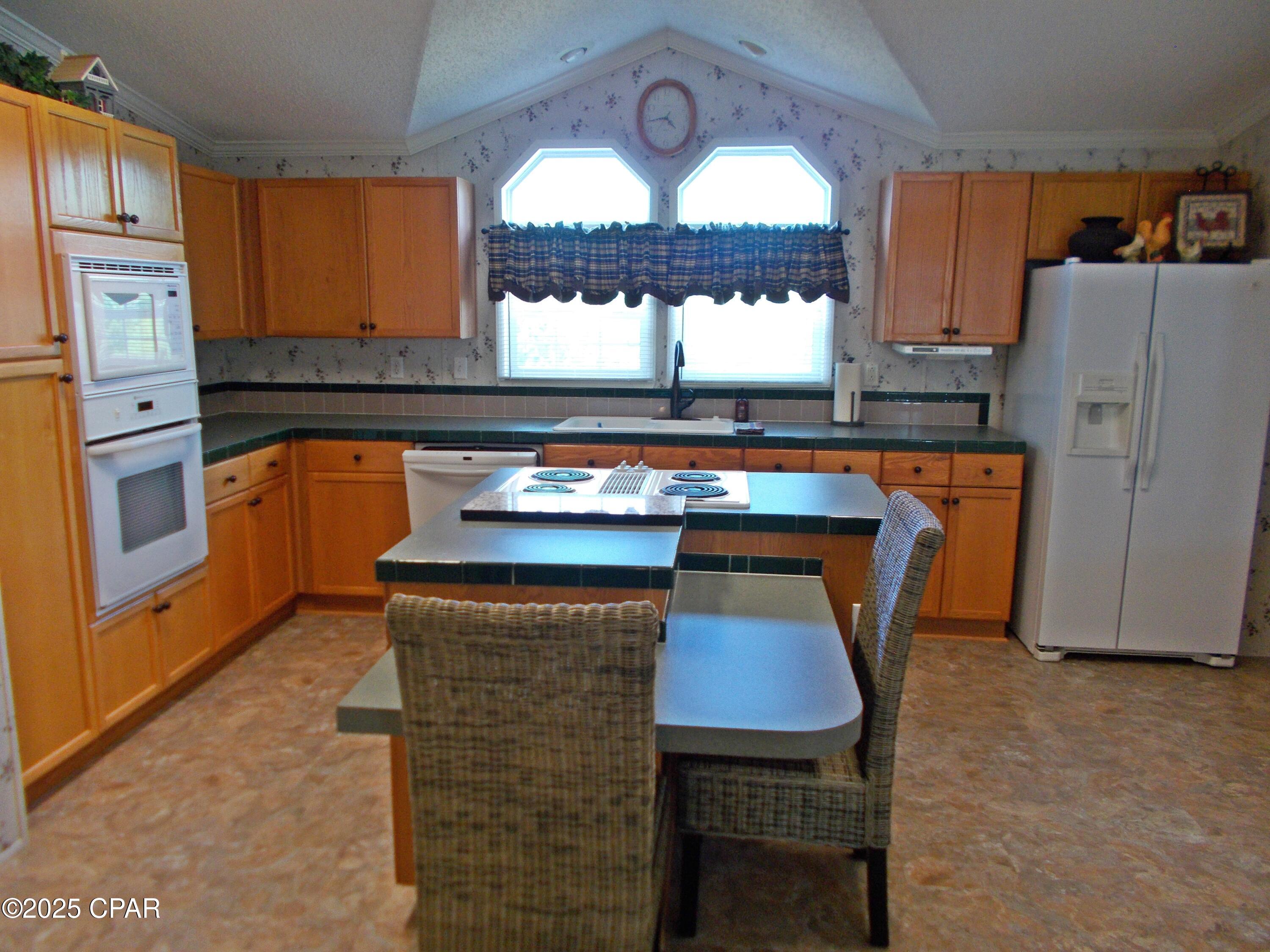 Image 6 For 702 Moonseed Lane