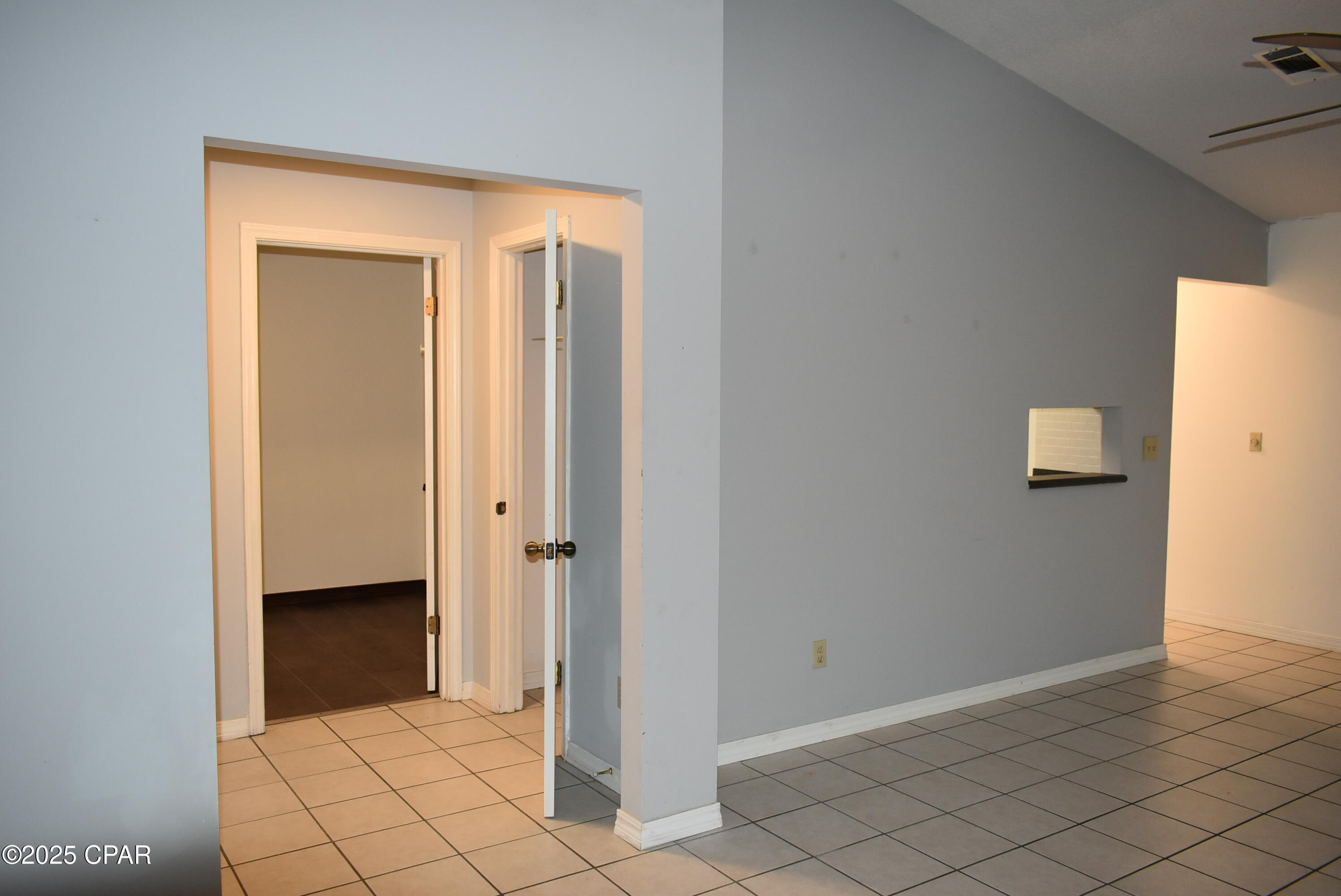 Image 11 For 4043 Woodville Lane