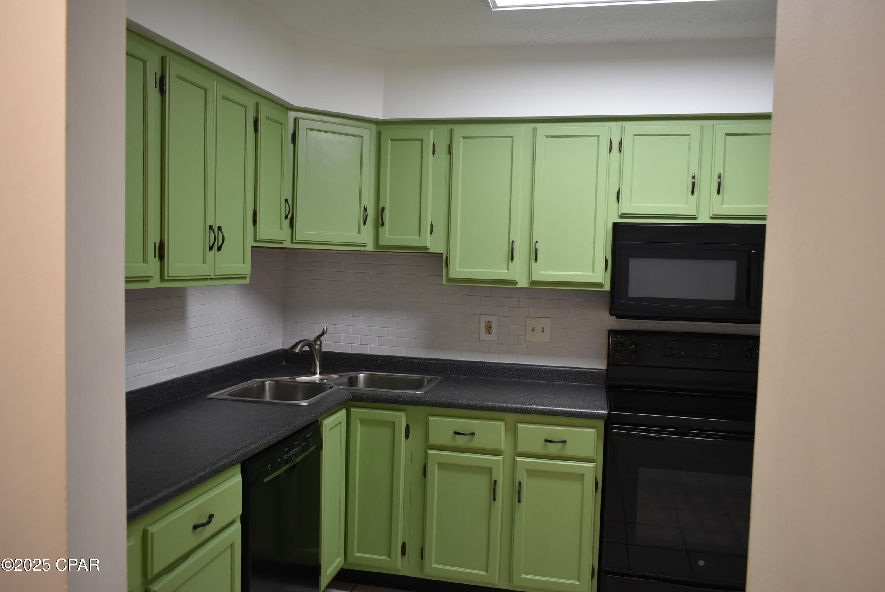 Image 28 For 4043 Woodville Lane