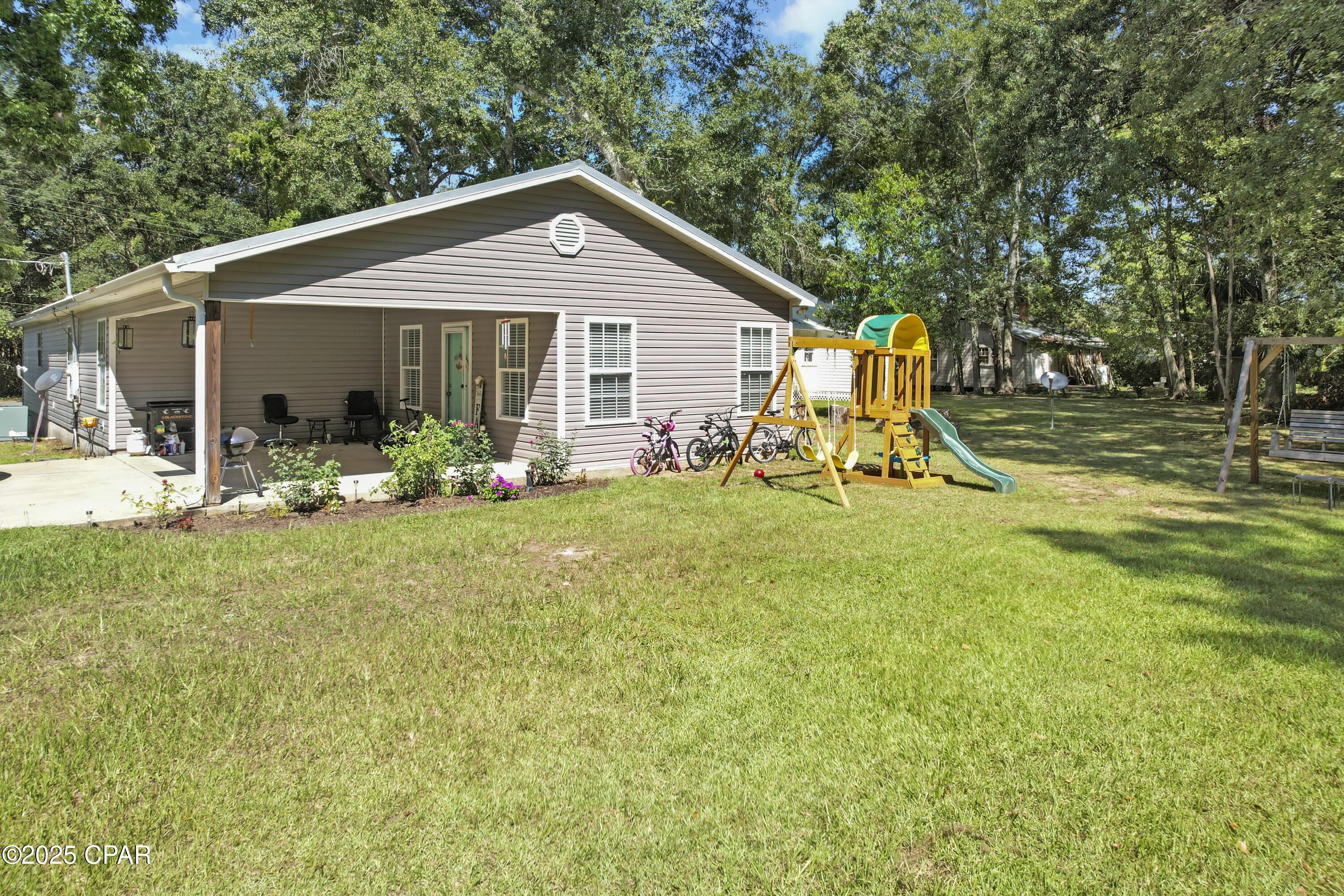 Details for 5324 Forest Drive, Graceville, FL 32440