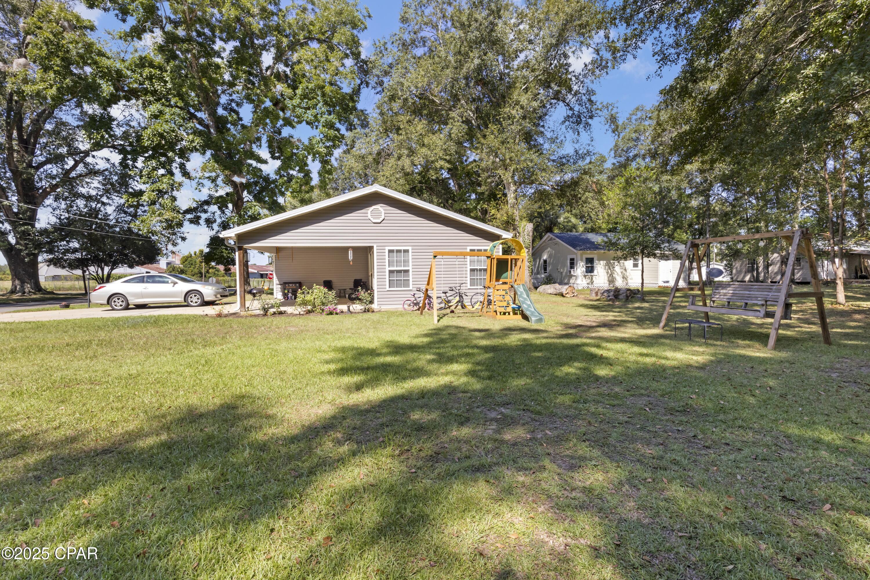 Image 10 For 5324 Forest Drive