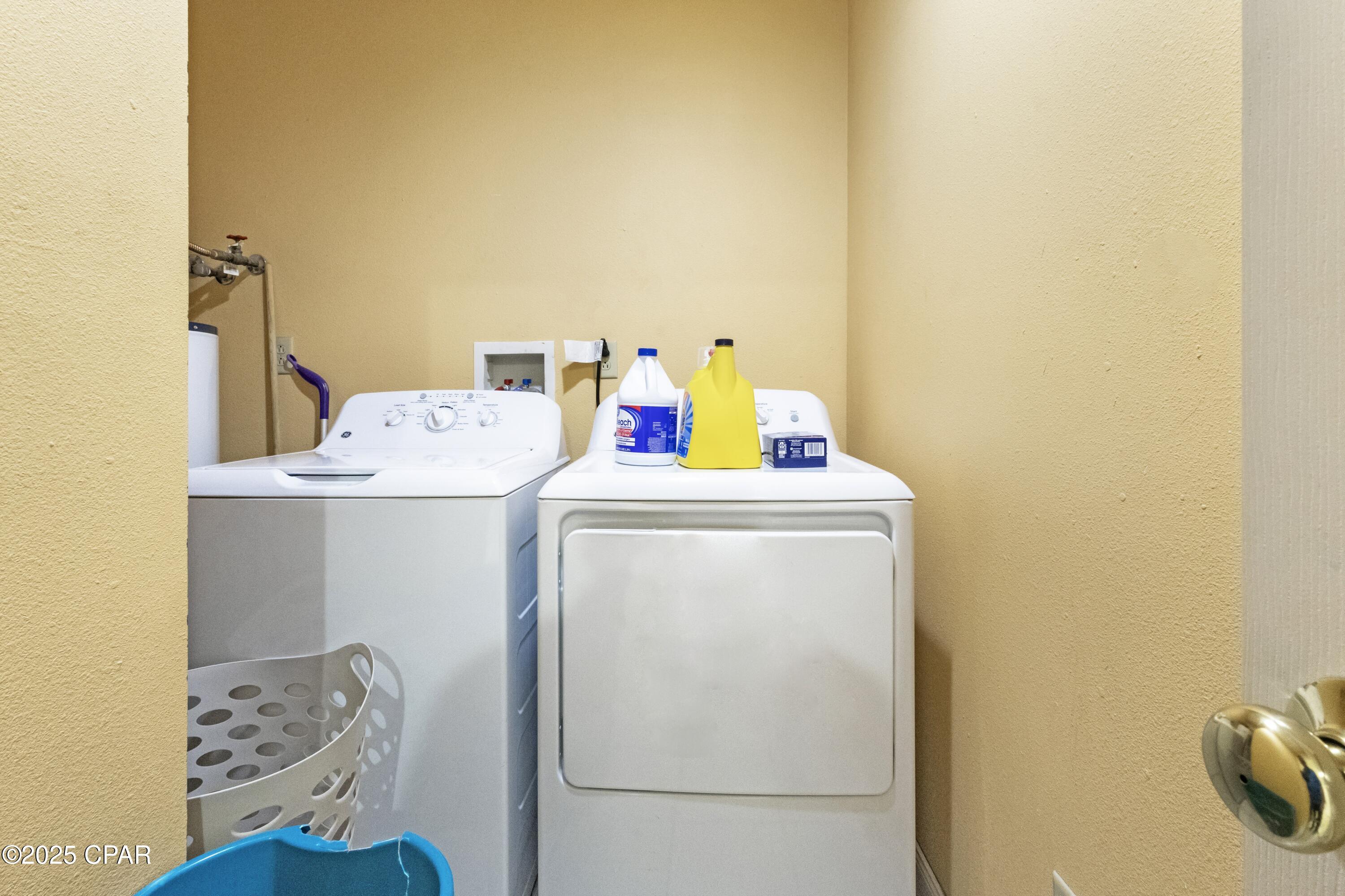 Image 16 For 5324 Forest Drive