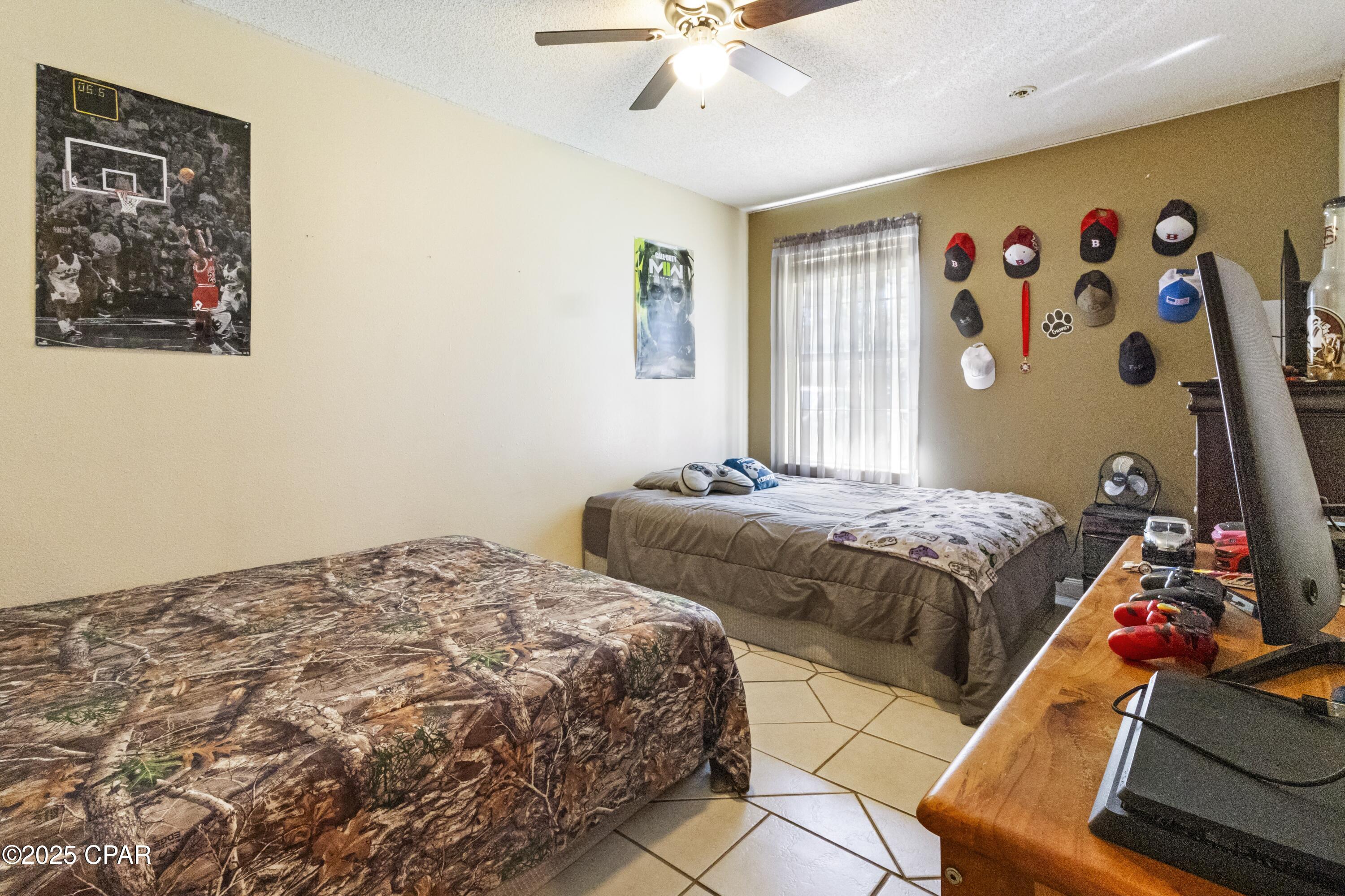 Image 24 For 5324 Forest Drive