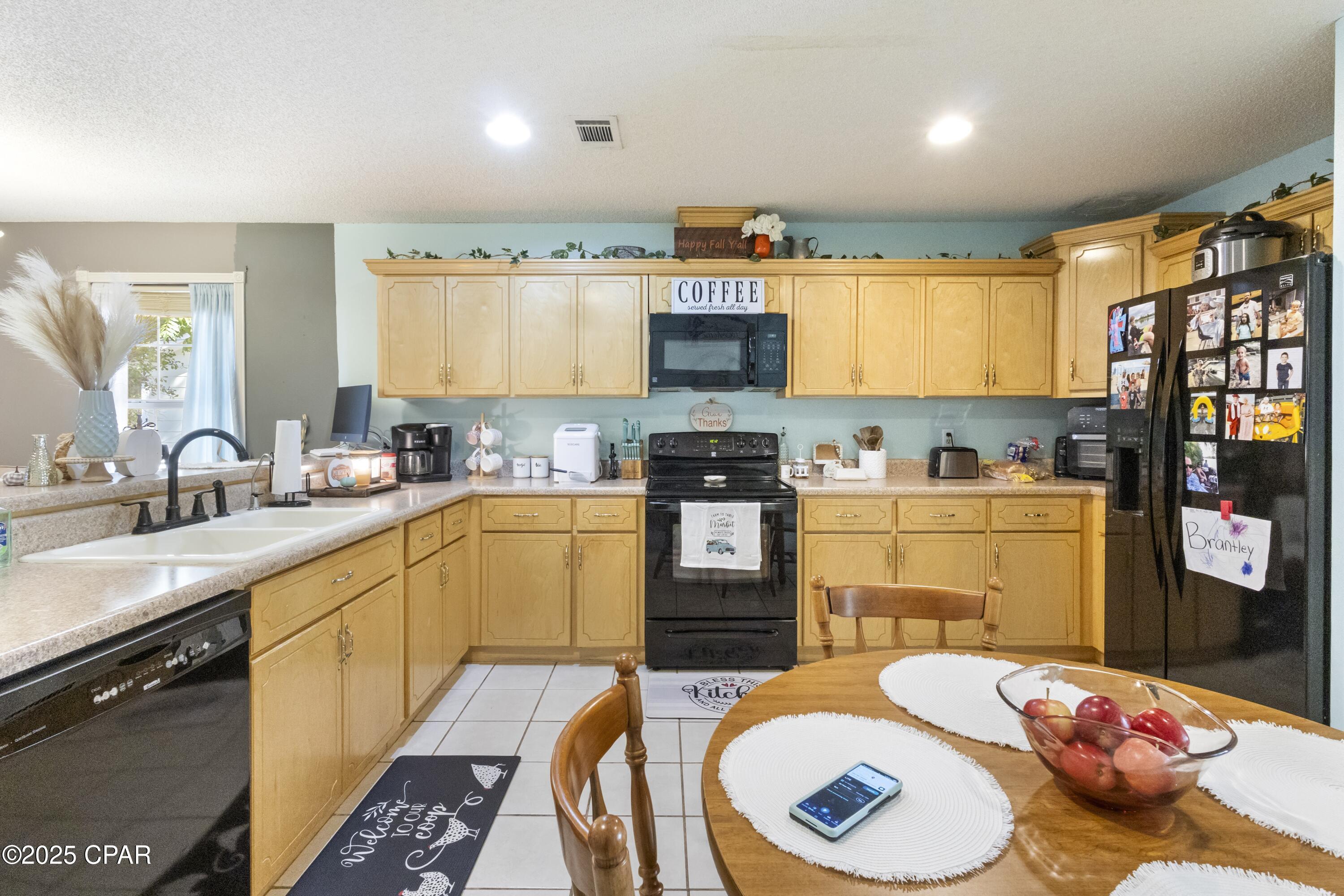 Image 6 For 5324 Forest Drive