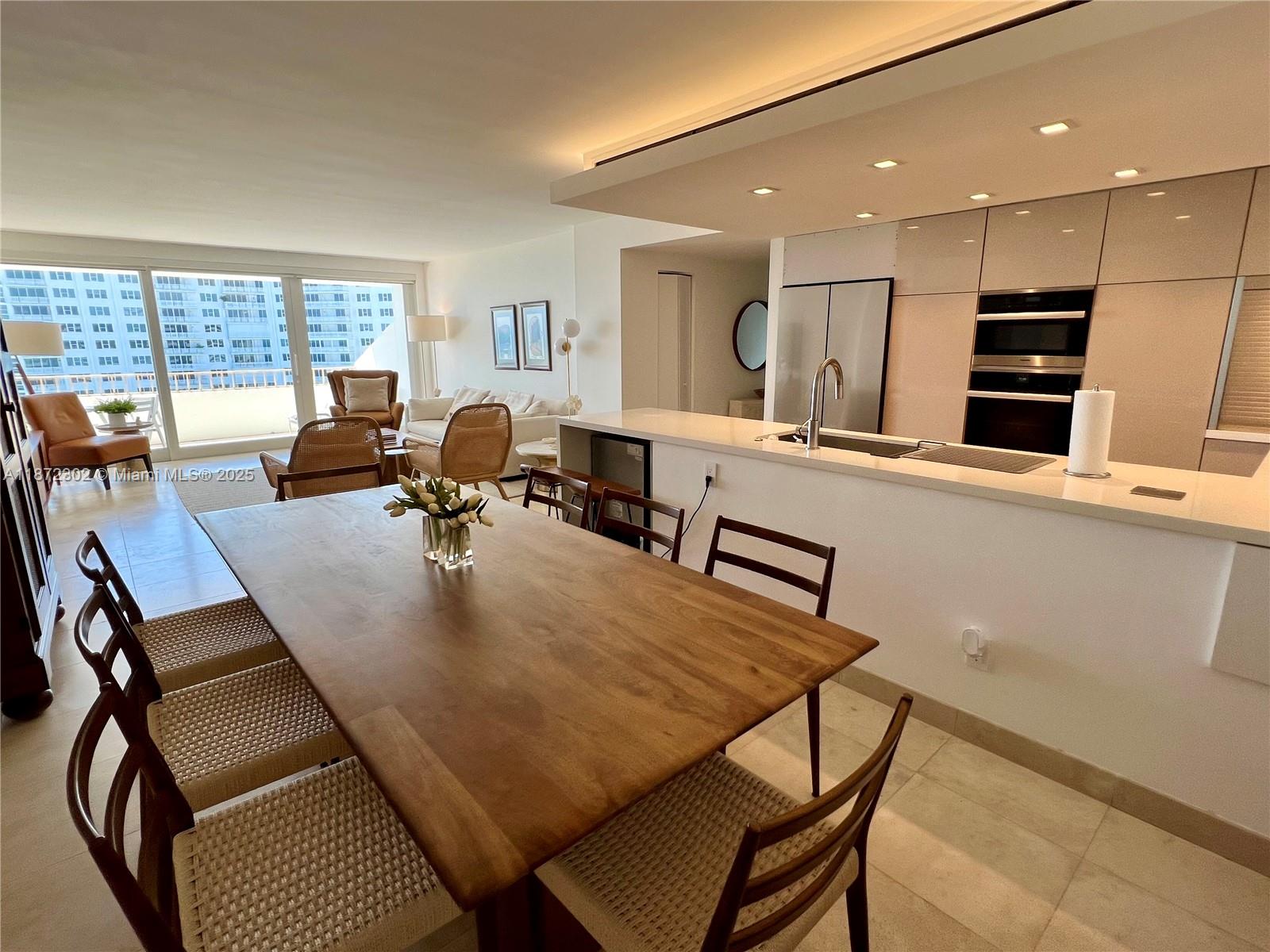 177 Ocean Lane #1007, Key Biscayne FL 33149