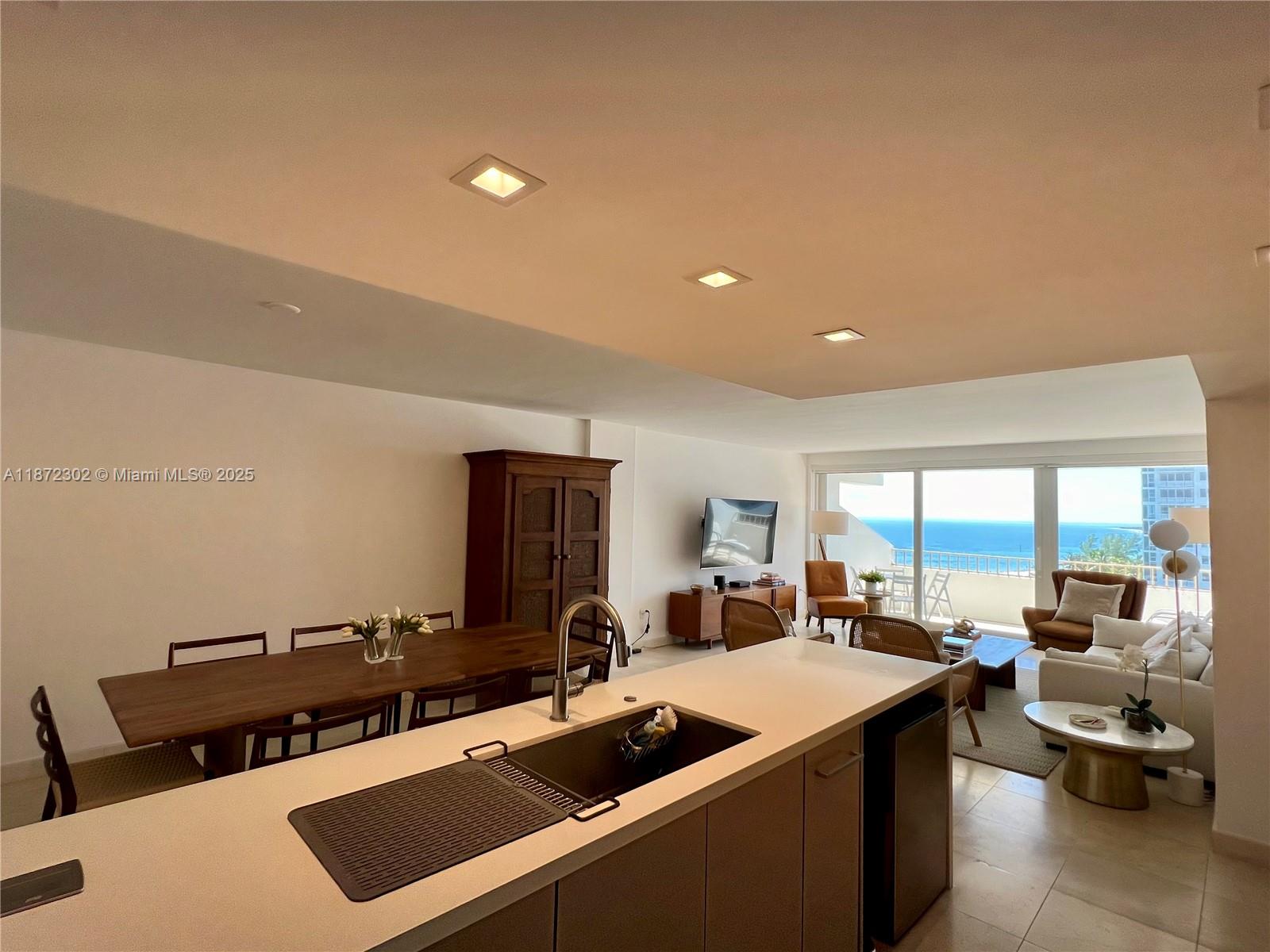 177 Ocean Lane #1007, Key Biscayne FL 33149