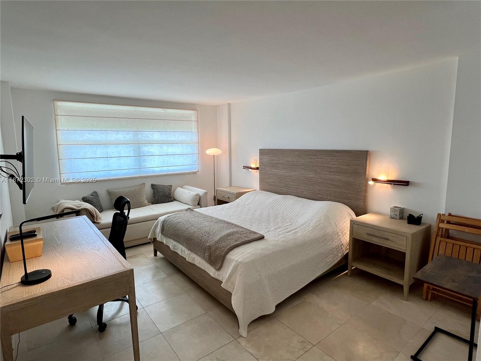 177 Ocean Lane #1007, Key Biscayne FL 33149