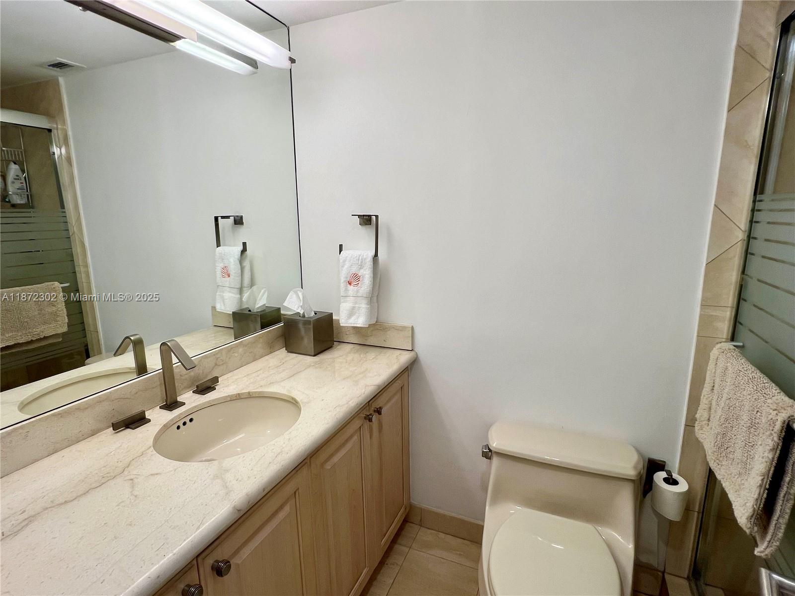 177 Ocean Lane #1007, Key Biscayne FL 33149