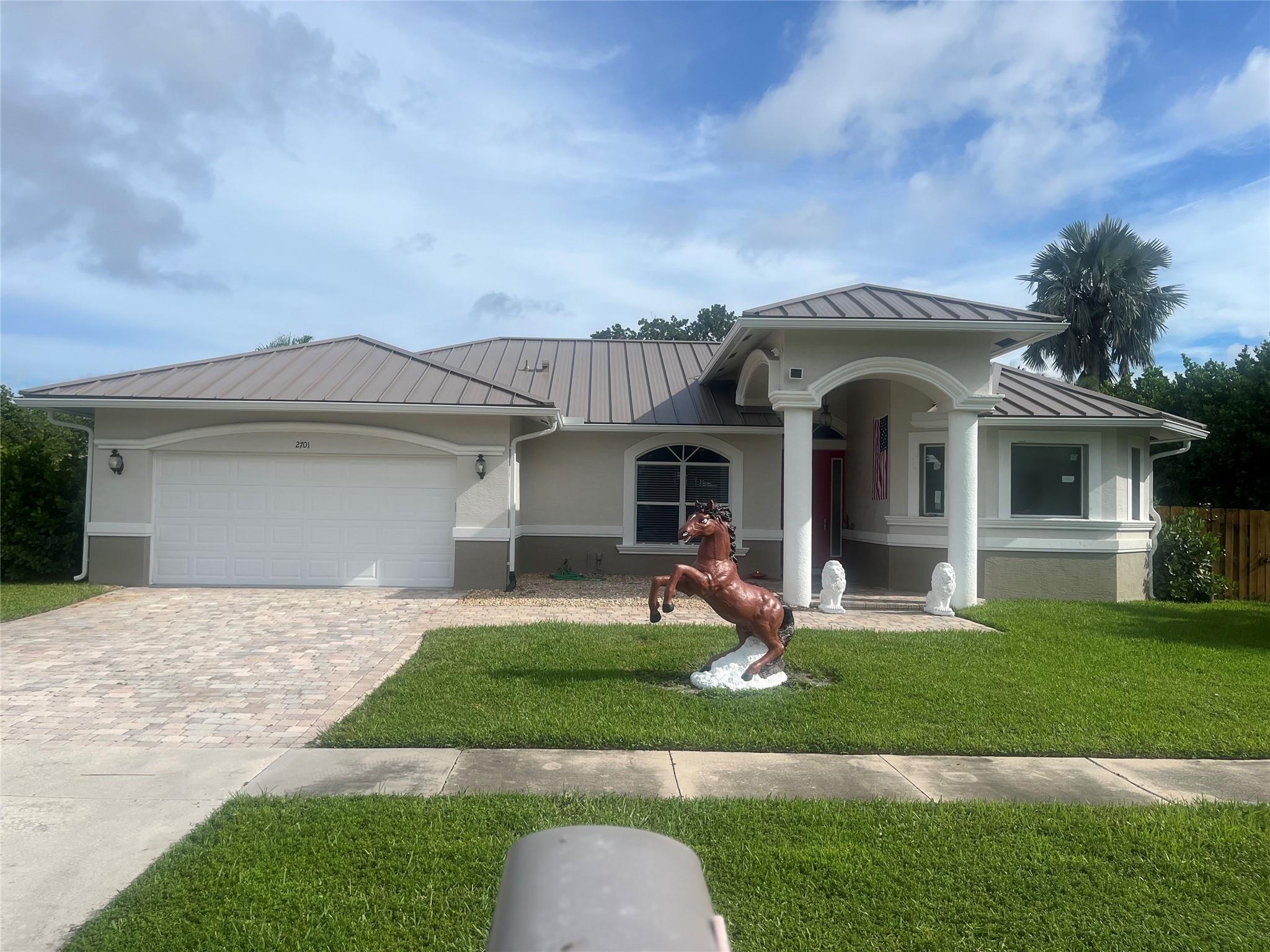 2701 Yarmouth Dr Wellington FL 33414 | F10525087