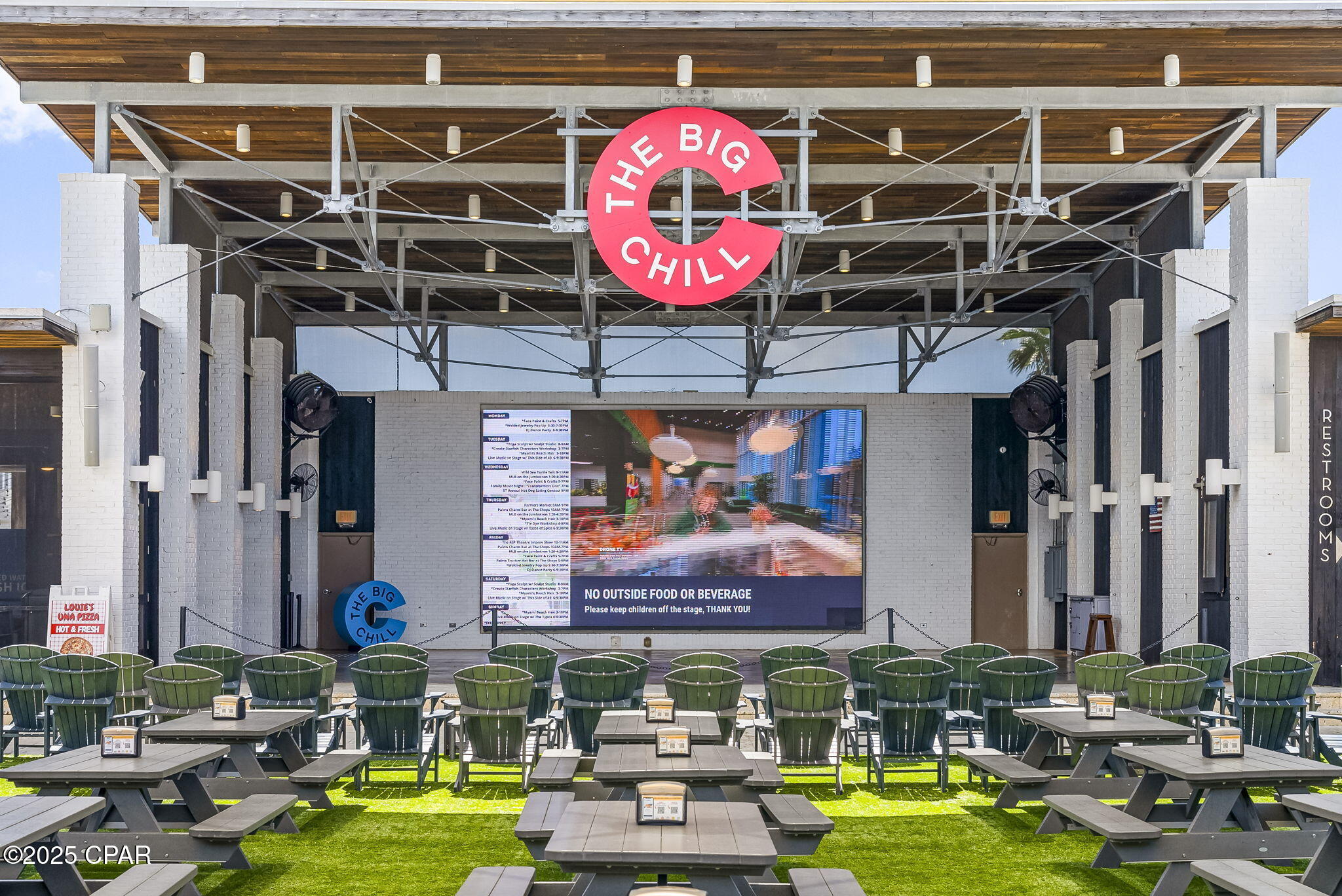 Listing photo id 67 for 93 Emerald Cove Lane