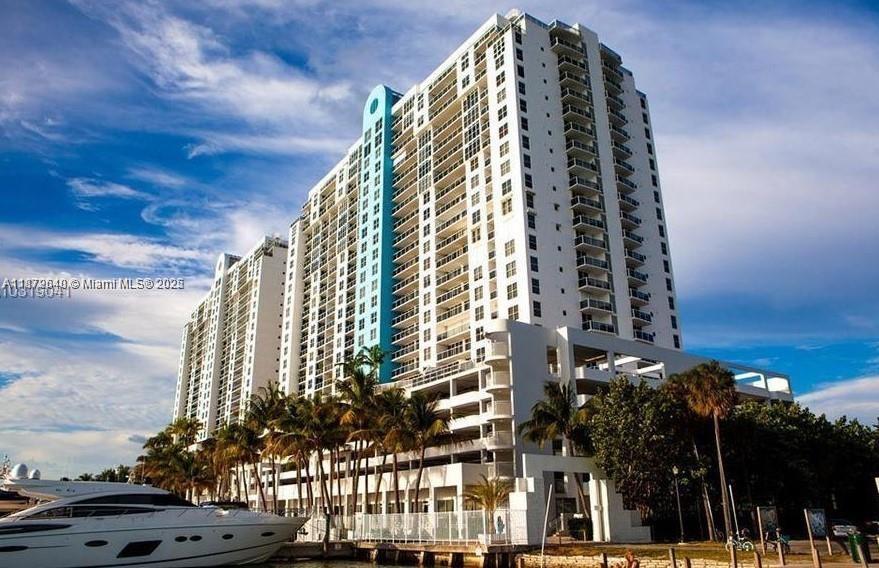 Condo for Rent in Miami Beach, FL