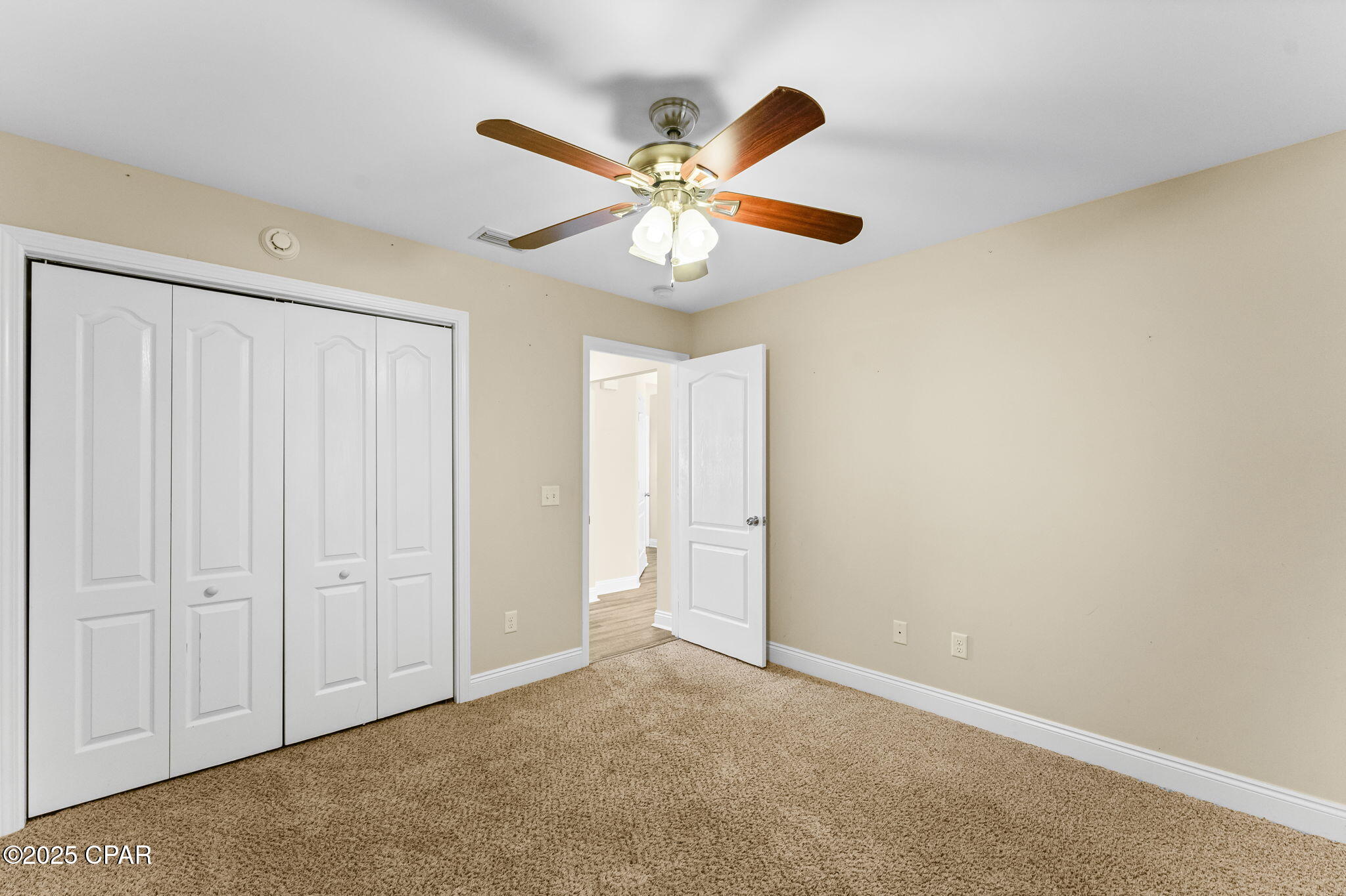 Image 14 For 601 Diamonte Circle