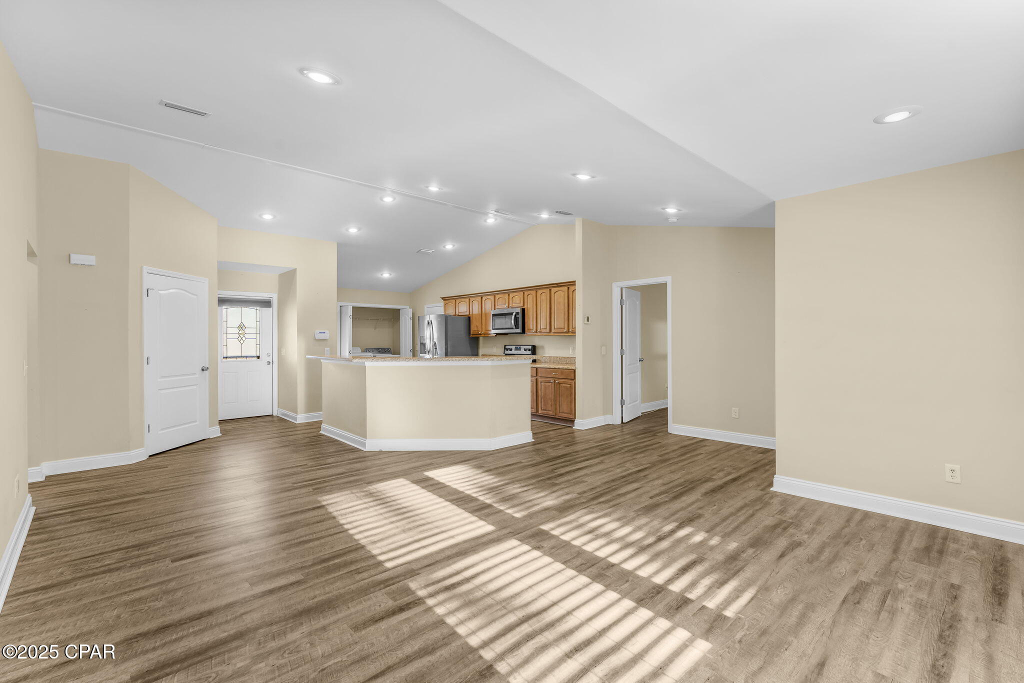 Image 25 For 601 Diamonte Circle