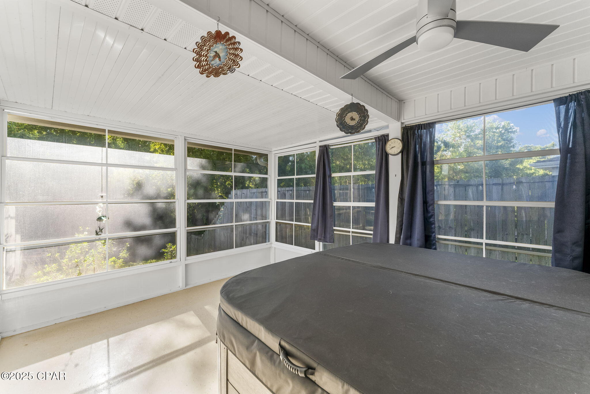 Image 29 For 601 Diamonte Circle