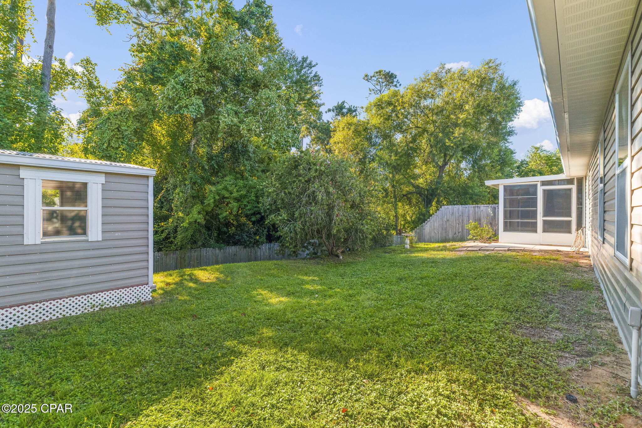 Image 33 For 601 Diamonte Circle