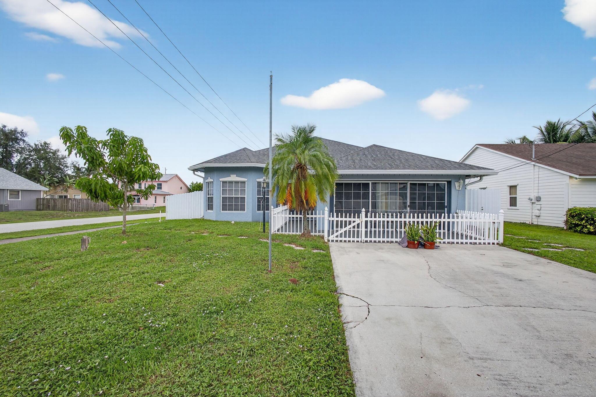 Homes for sale in Jupiter, FL | 6354 Barbara Street, Jupiter, FL 33458 | MLS# R11121405