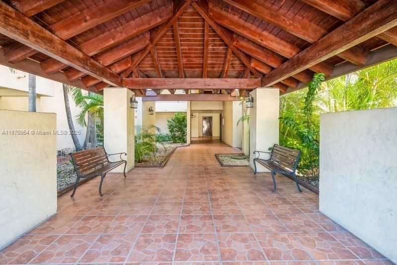 Kenland Bend North Condo