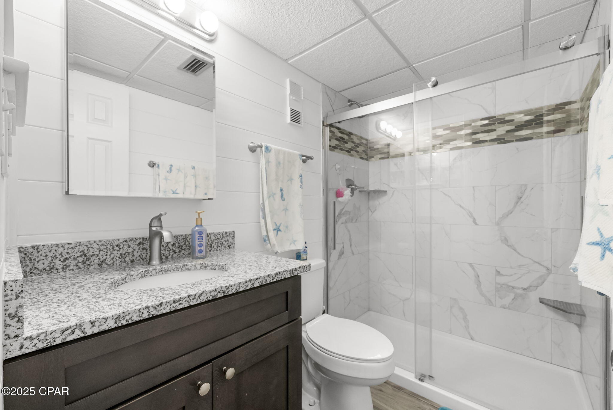 Image 15 For 8727 Thomas Dr.  C47