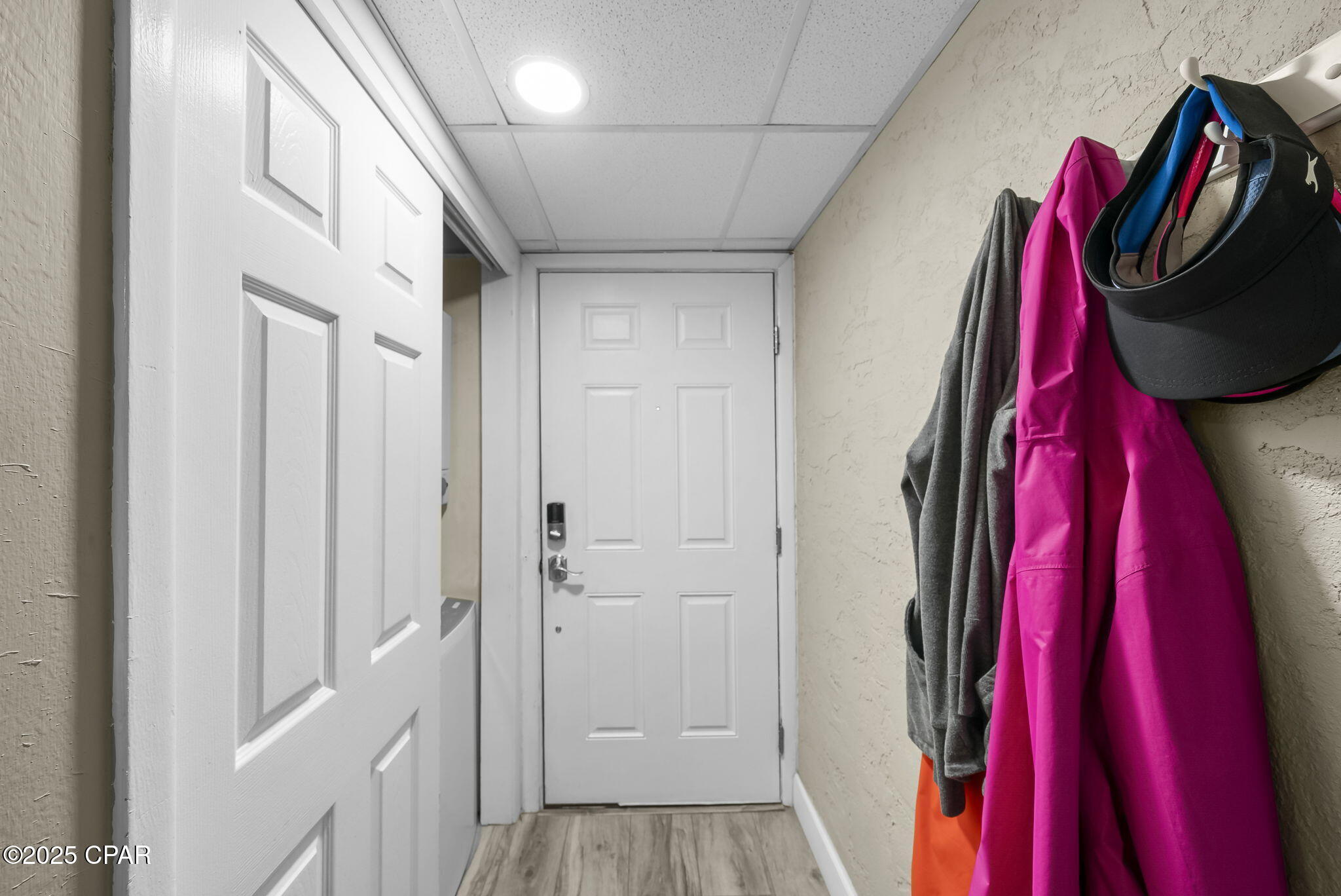 Image 21 For 8727 Thomas Dr.  C47