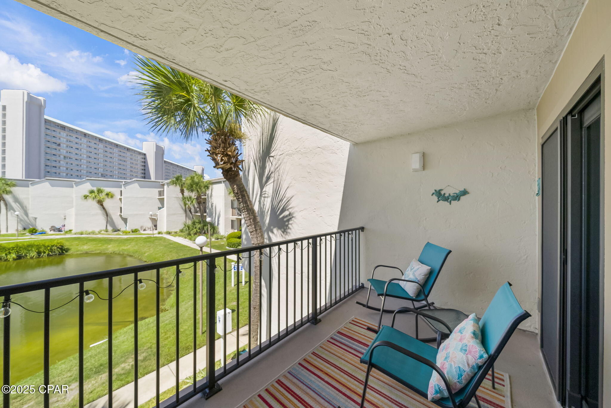 Image 23 For 8727 Thomas Dr.  C47