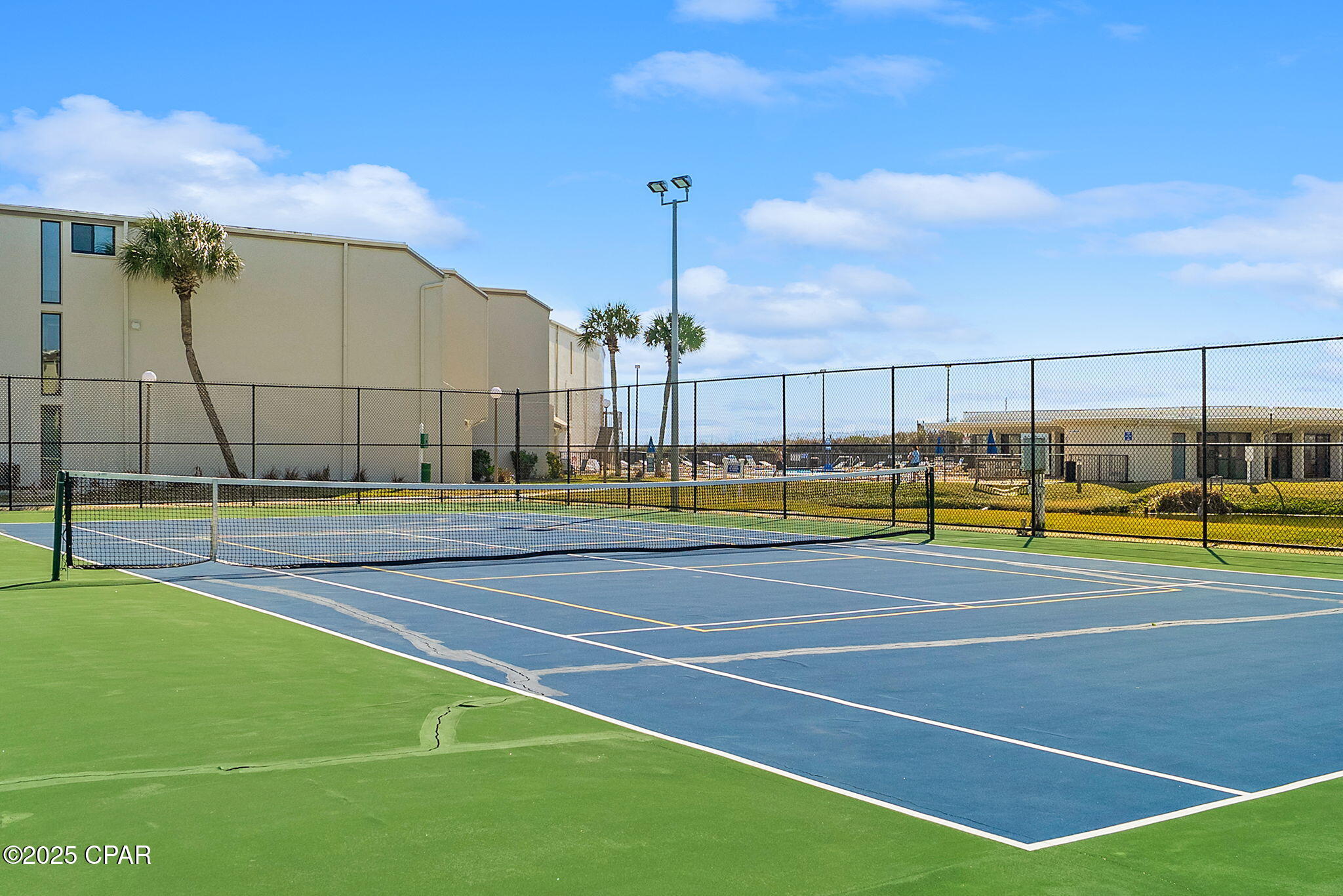 Image 31 For 8727 Thomas Dr.  C47