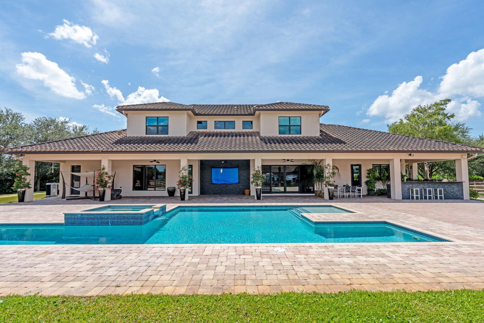 Paddock Park No 2 Of Well