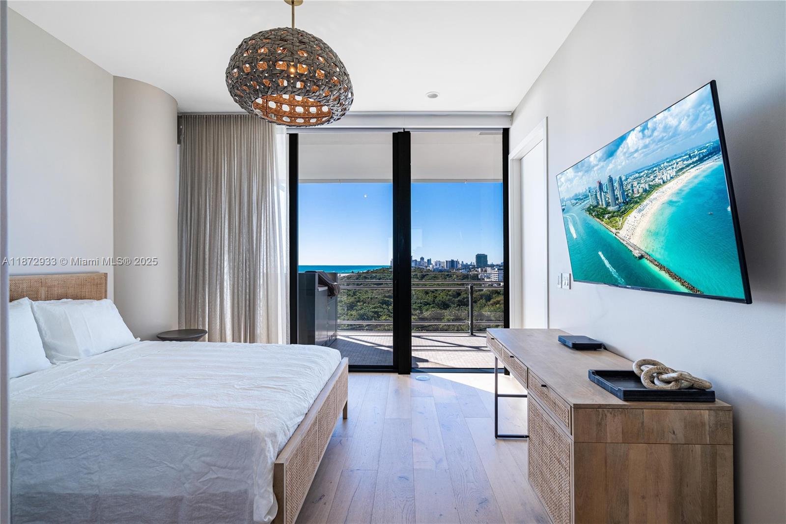 8701 Collins Ave #804, Miami Beach FL 33154
