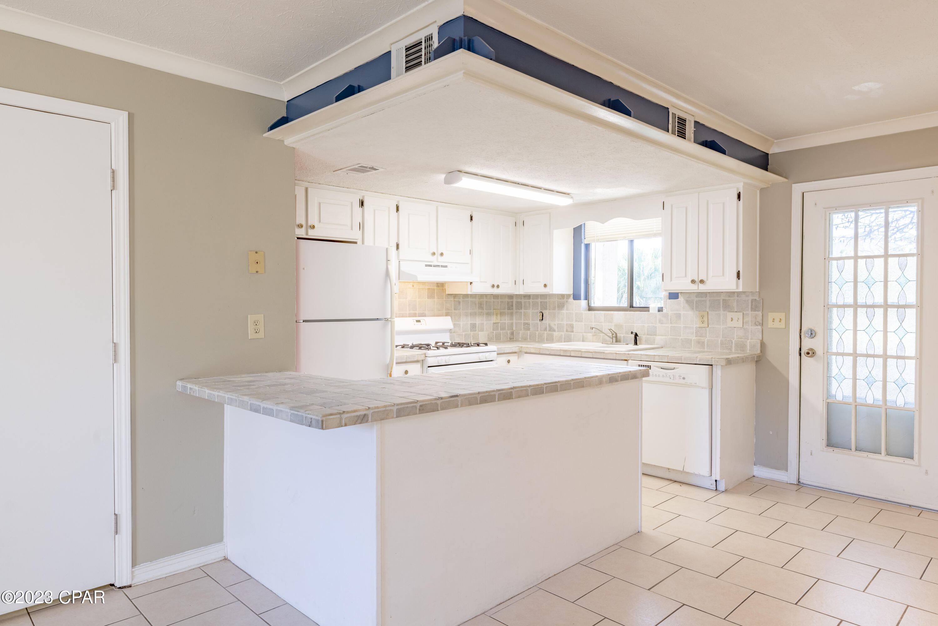 Image 13 For 191 White Sandy Drive