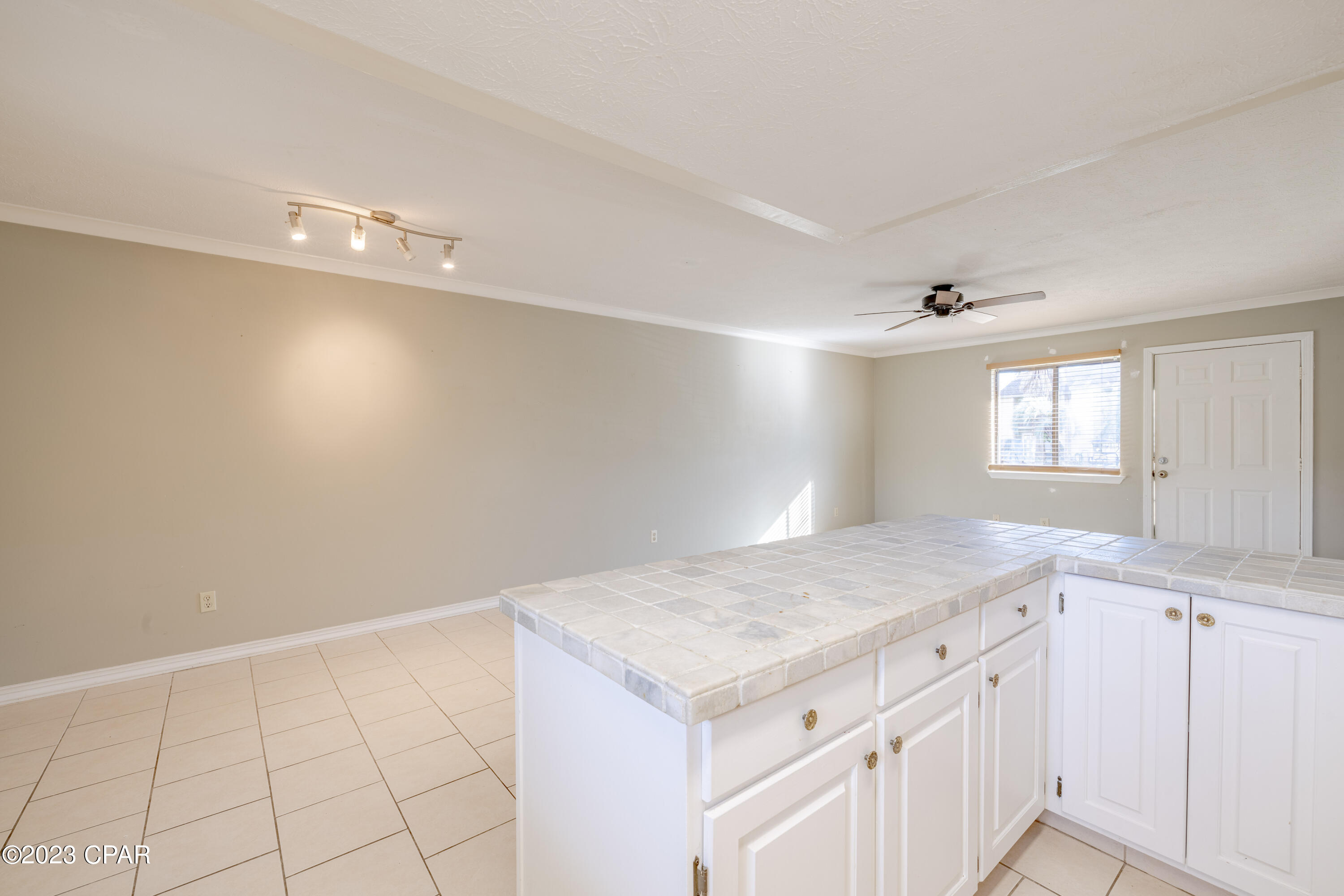 Image 21 For 191 White Sandy Drive