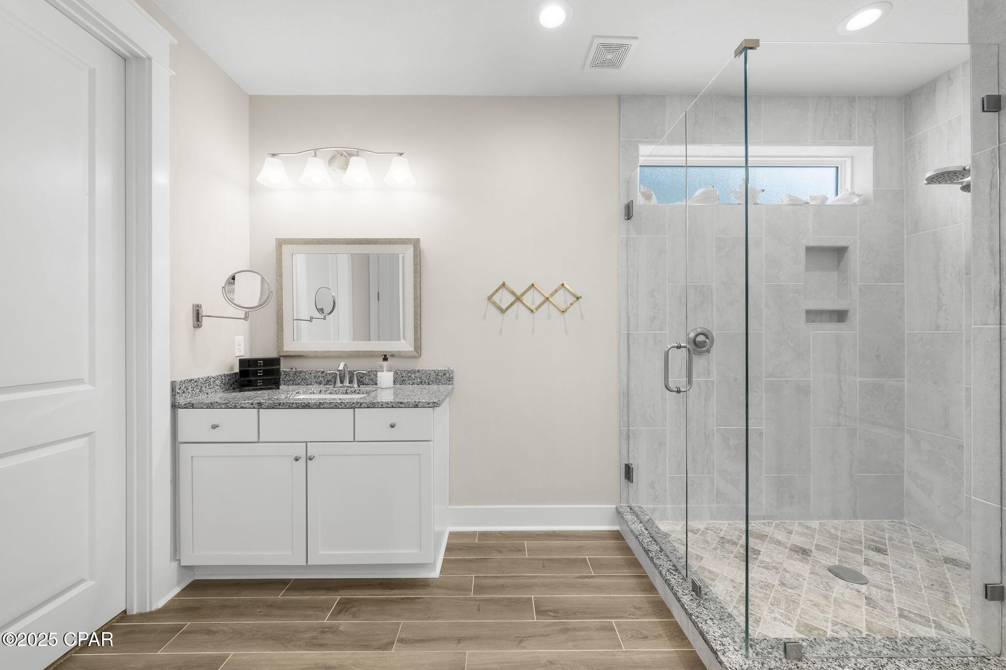 Image 25 For 1616 Plover Street