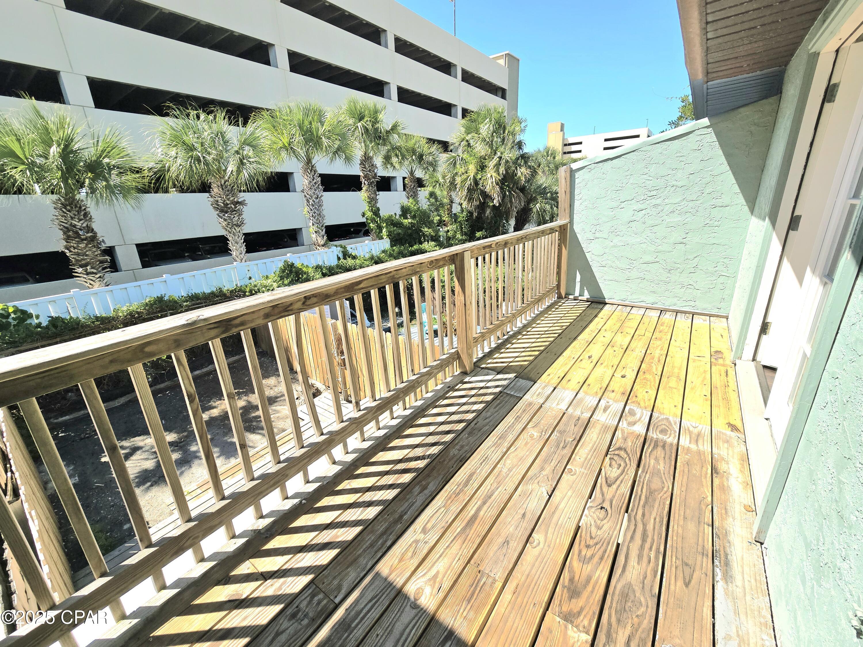 Image 17 For 636 Caladium Circle C