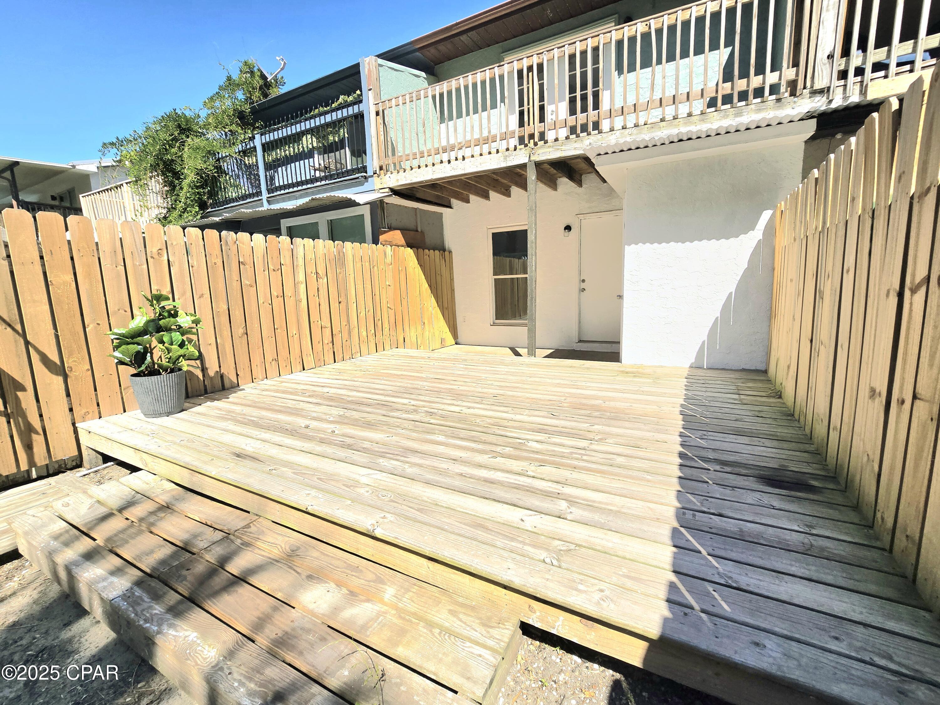 Image 20 For 636 Caladium Circle C