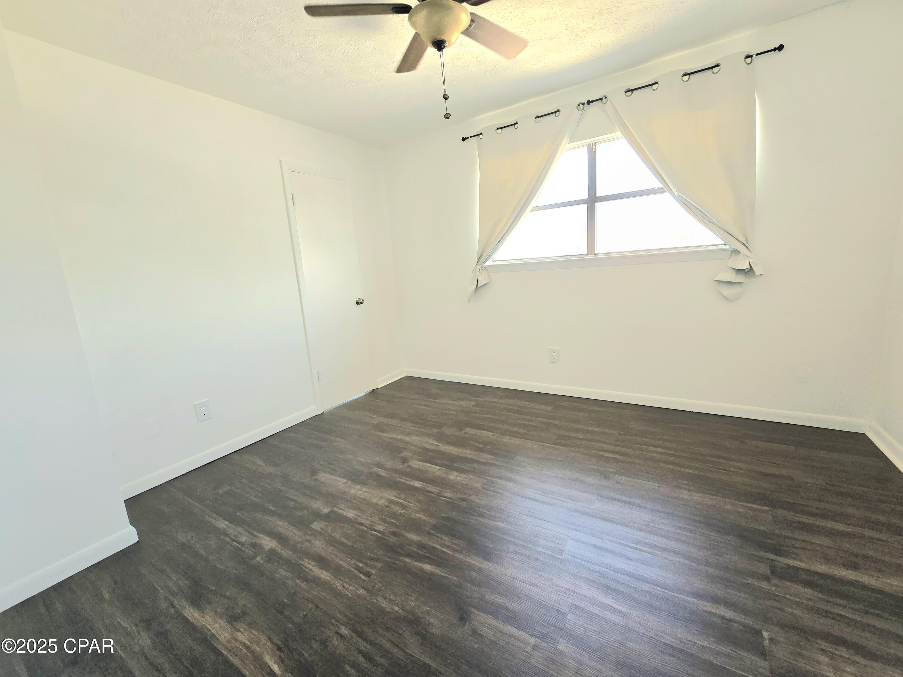 Image 9 For 636 Caladium Circle C